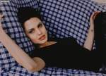 Angelina Jolie-d2jlv7p4g2.jpg